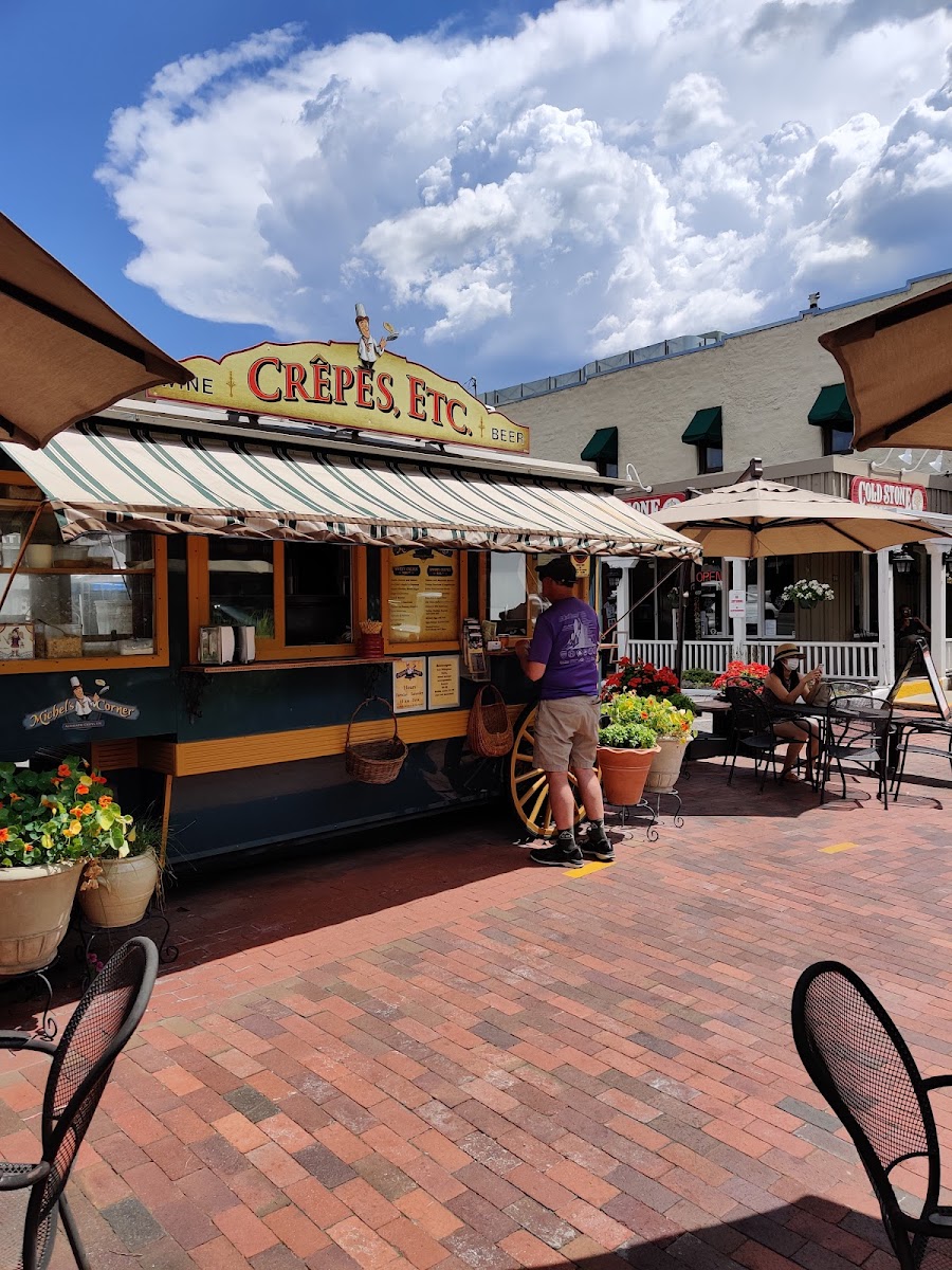 Michel's Corner Crepes